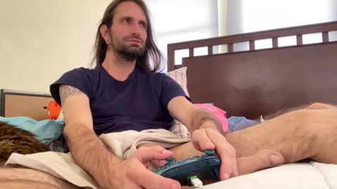 weedwacker43 online show from March 7, 6:27 pm