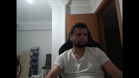 alp online show from April 3, 5:22 pm