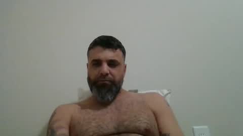 Snapshot of weezy210 chatting on December 17, 3:01 am Weezy online show from December 17, 3:01 am