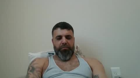 Snapshot of weezy210 chatting on December 20, 6:04 pm Weezy online show from December 20, 6:04 pm