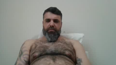 Snapshot of weezy210 chatting on February 21, 3:35 pm Weezy online show from February 21, 3:35 pm