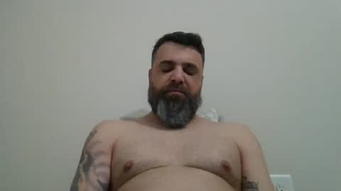 Snapshot of weezy210 chatting on March 23, 11:14 am Weezy online show from March 23, 11:14 am