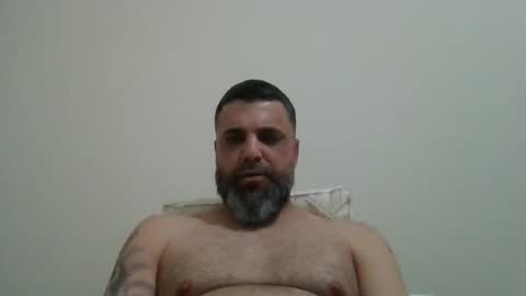 Snapshot of weezy210 chatting on April 1, 11:57 pm Weezy online show from April 1, 11:57 pm