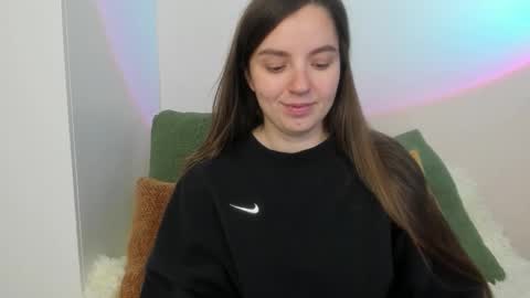 Weird Bird online show from February 2, 4:00 am