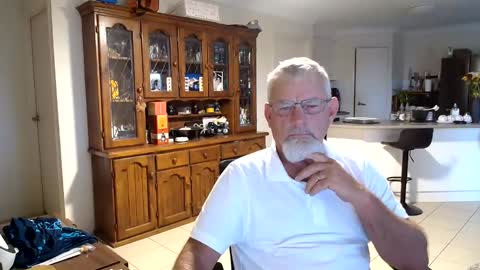 Snapshot of wellhelloo chatting on May 19, 3:13 am Wellhelloo online show from May 19, 3:13 am