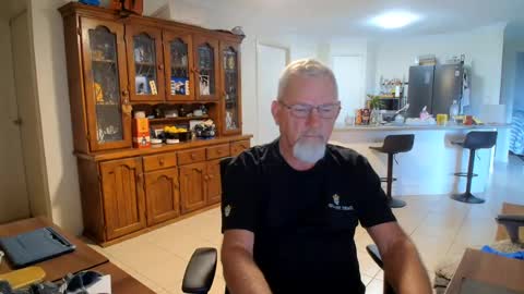 Wellhelloo online show from June 25, 5:34 am