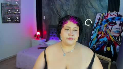 wen_jones online show from April 24, 3:09 am