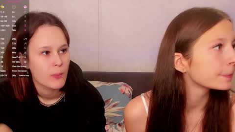 Snapshot of wendiesetters chatting on October 3, 7:44 pm Nora online show from October 3, 7:44 pm