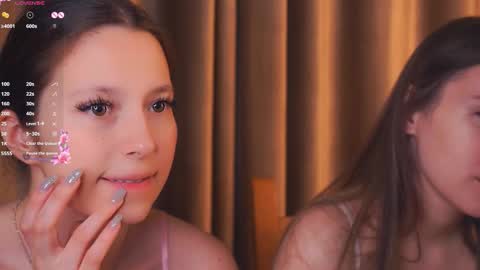 Nora online show from January 13, 8:25 pm