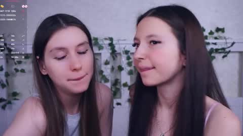 Nora online show from March 4, 9:32 pm