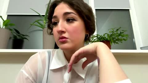 Anna online show from March 24, 4:34 pm