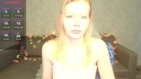 Wendy online show from March 23, 1:20 am