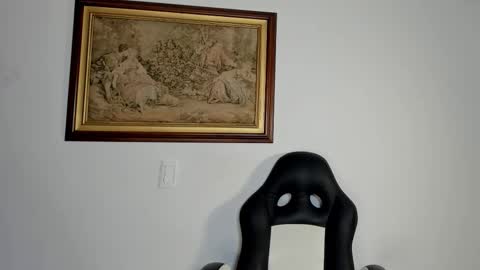 Wendy Marshall  online show from February 8, 7:28 pm