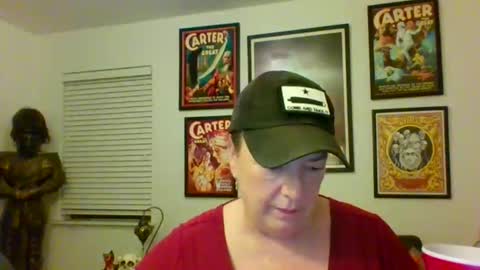 Snapshot of wendycu chatting on October 12, 4:11 am WendyCU online show from October 12, 4:11 am