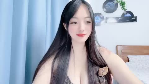 wenni123123 online show from June 28, 2:28 am
