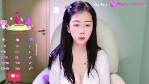 Snapshot of wenwen170 chatting on April 7, 1:50 am wenwen170 online show from April 7, 1:50 am