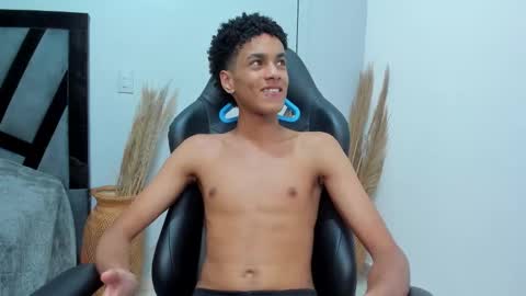 WES online show from December 20, 2:29 am