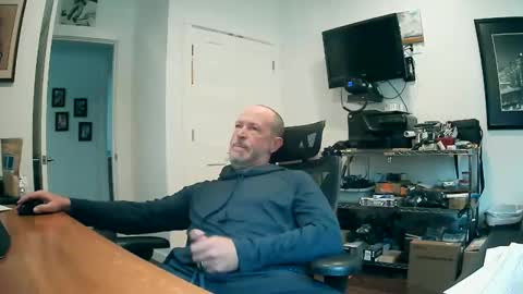 weseeyouwatching online show from October 21, 5:57 pm