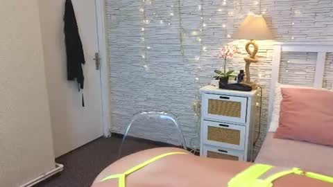 Dakota online show from July 12, 3:52 am