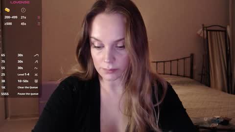 Snapshot of wet_lana chatting on September 10, 5:24 pm Lana online show from September 10, 5:24 pm