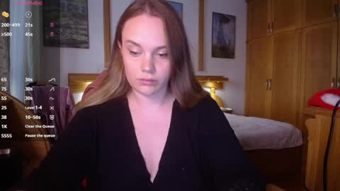 Lana online show from May 3, 4:24 pm