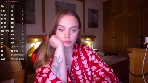 Lana online show from May 14, 9:21 pm