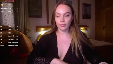 Lana online show from May 15, 7:32 pm