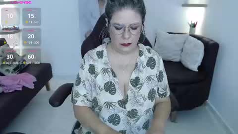 Diva online show from July 8, 11:37 am