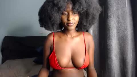 Snapshot of wet_wife_material chatting on November 11, 6:57 am Macey online show from November 11, 6:57 am