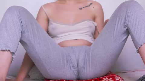 Beatrice Moan from LovenseWet from Tip MenuOpen for Private online show from March 4, 11:11 pm
