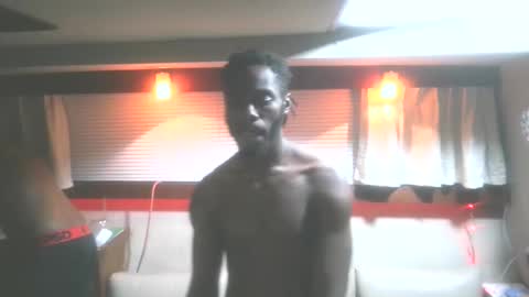 wetdreamz101 online show from November 27, 6:26 am