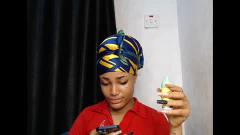 wetdrippussy7 online show from October 13, 7:03 pm