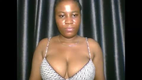 Snapshot of wetfatpussy_ chatting on October 14, 9:37 pm wetfatpussy_ online show from October 14, 9:37 pm