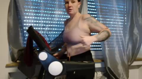 Snapshot of wetgerman2 chatting on January 29, 11:20 am Wetgerman online show from January 29, 11:20 am