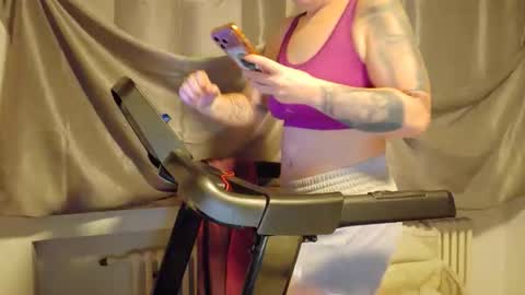 Wetgerman online show from April 28, 8:58 pm
