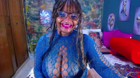 Snapshot of wethotass chatting on March 20, 7:57 am gina online show from March 20, 7:57 am