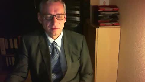 Franz online show from November 16, 6:08 am