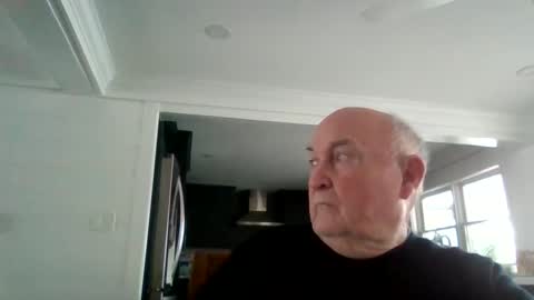 Snapshot of wfs2946 chatting on December 24, 5:13 pm wfs2946 online show from December 24, 5:13 pm