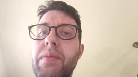 stoffy online show from February 25, 6:34 am