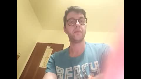 stoffy online show from March 15, 8:48 pm