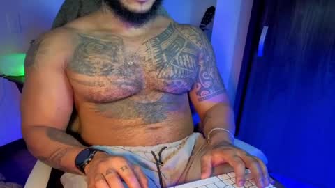 Snapshot of wheleer_green chatting on April 7, 2:12 am Will online show from April 7, 2:12 am