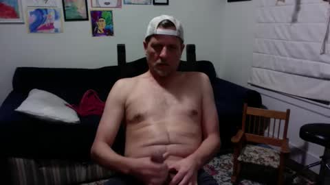 Snapshot of whicks358902 chatting on December 23, 6:11 am whicks358902 online show from December 23, 6:11 am