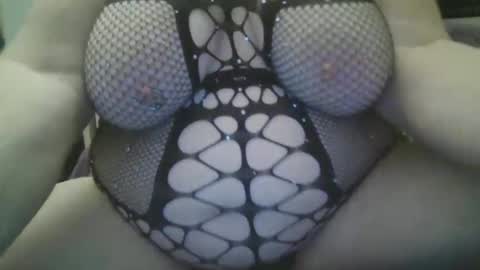 Snapshot of whipsnap19 chatting on November 8, 6:24 am whipsnap19 online show from November 8, 6:24 am