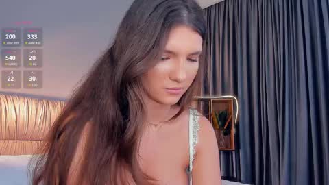 Snapshot of whisperlure chatting on October 26, 4:51 am Zozo online show from October 26, 4:51 am