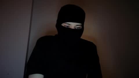 whispero_o online show from December 17, 1:17 pm