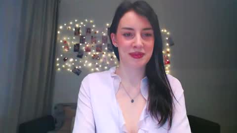 Bella online show from March 19, 9:24 am