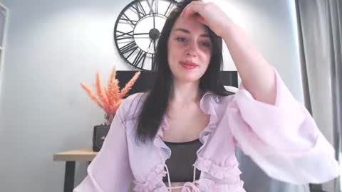 Bella online show from March 27, 8:26 am