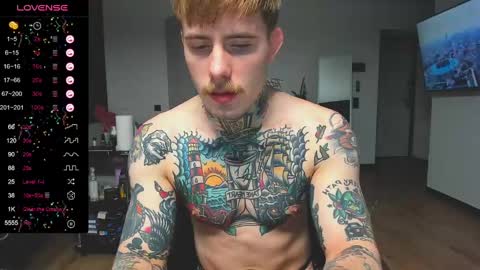 Snapshot of white_king999 chatting on January 8, 7:24 am Max online show from January 8, 7:24 am