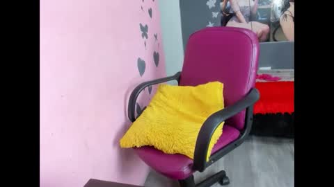 white_luna1 online show from March 21, 7:17 pm