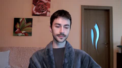 Tom online show from October 3, 12:13 pm